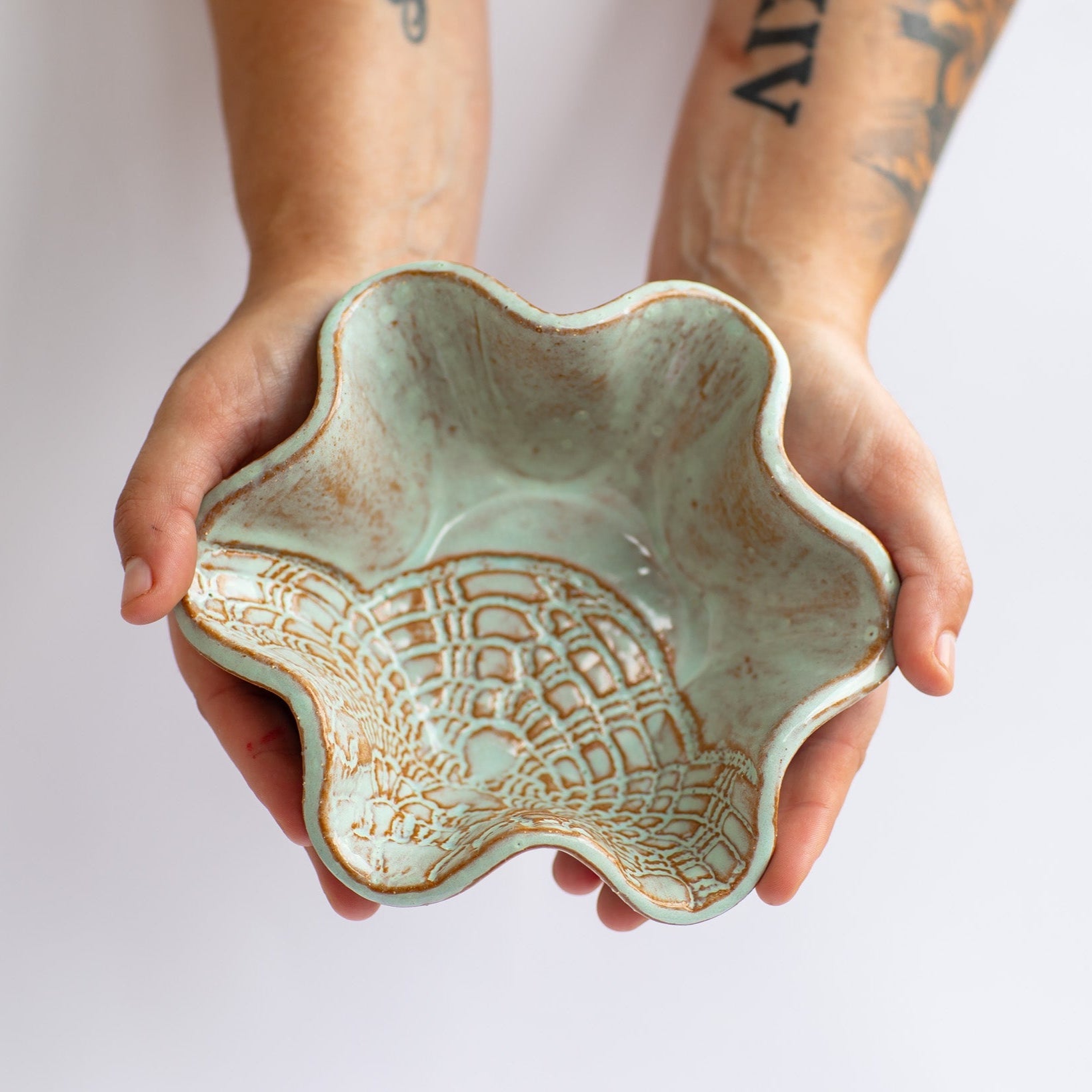 Charming Artisan Blossom Bowl - Korvel
