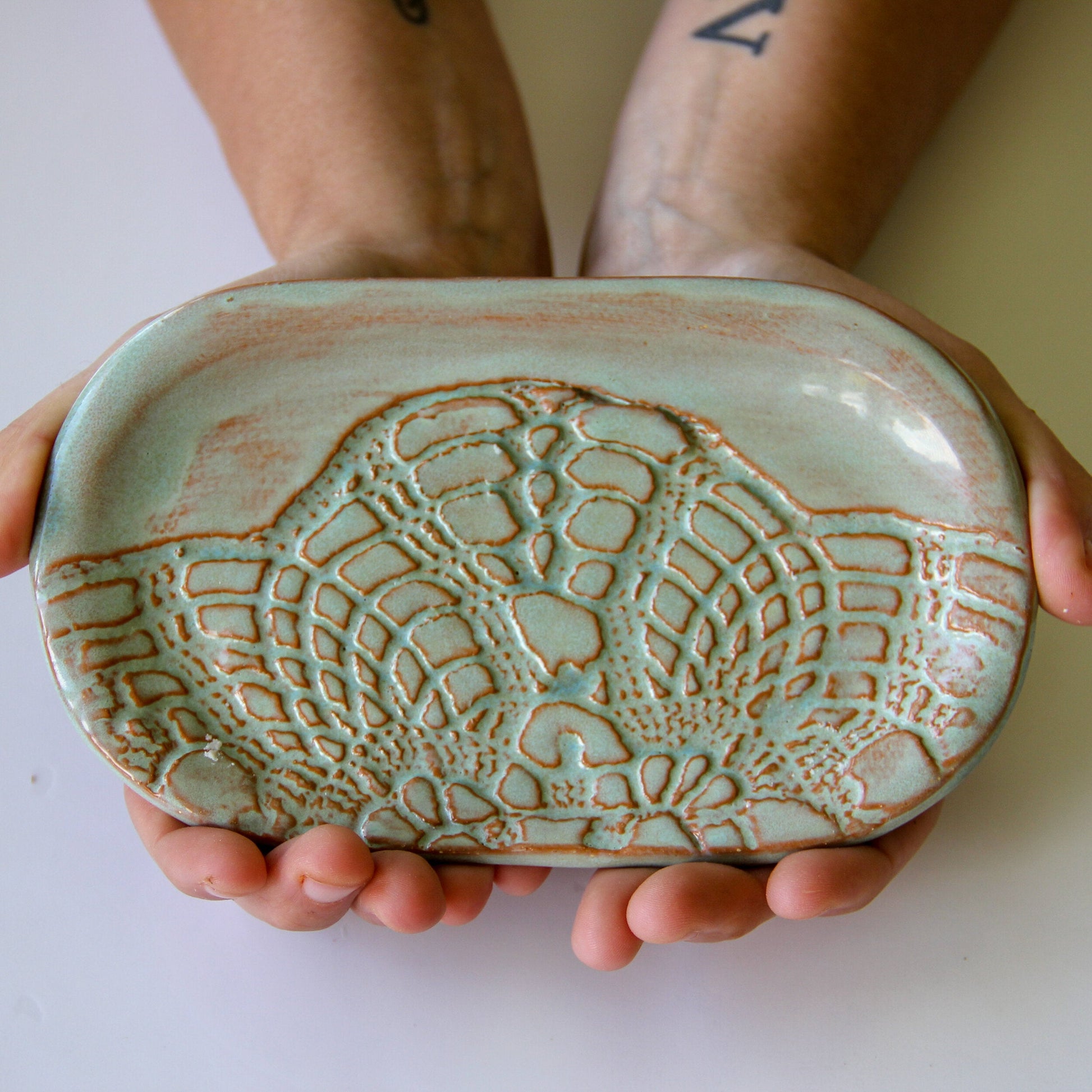 Artisan Crafted Ceramic Soap Dish - Korvel