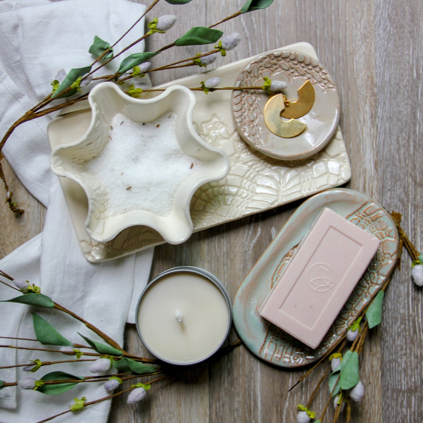 Artisan Lace-Pressed Ring Dish - Korvel