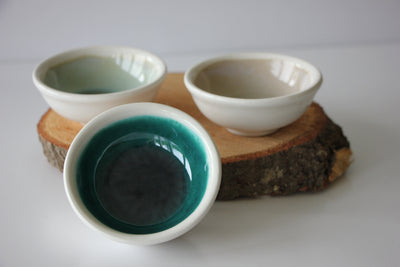 Charming Handcrafted Sauce Bowl - Korvel