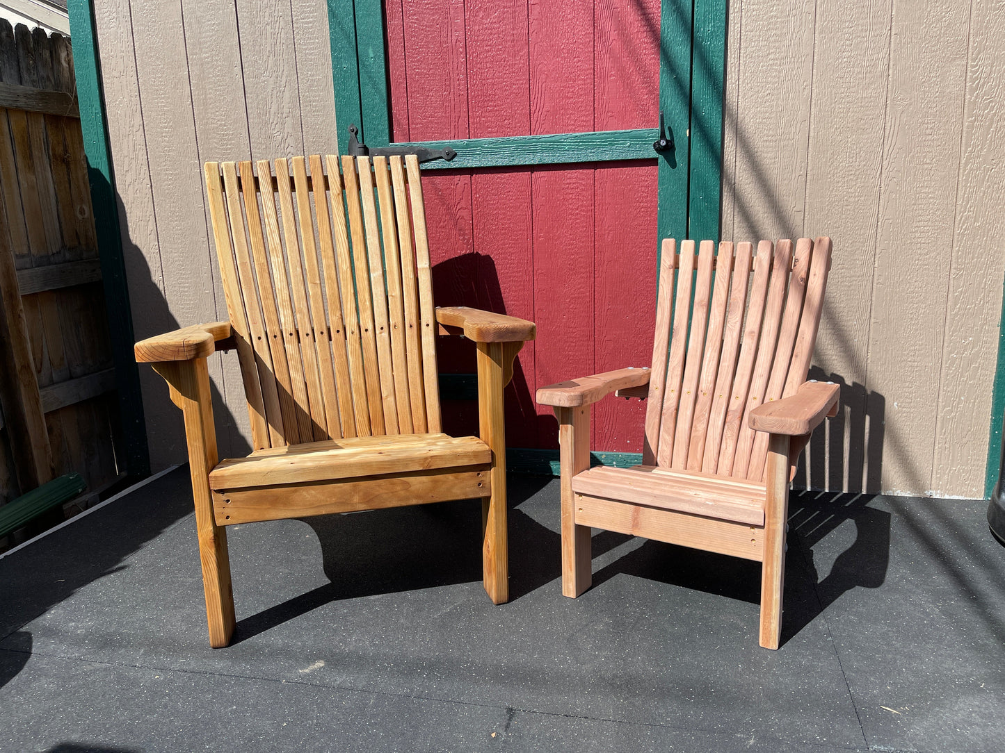 Paquete de Silla y Mesa Adirondack Clásica para Comodidad al Aire Libre