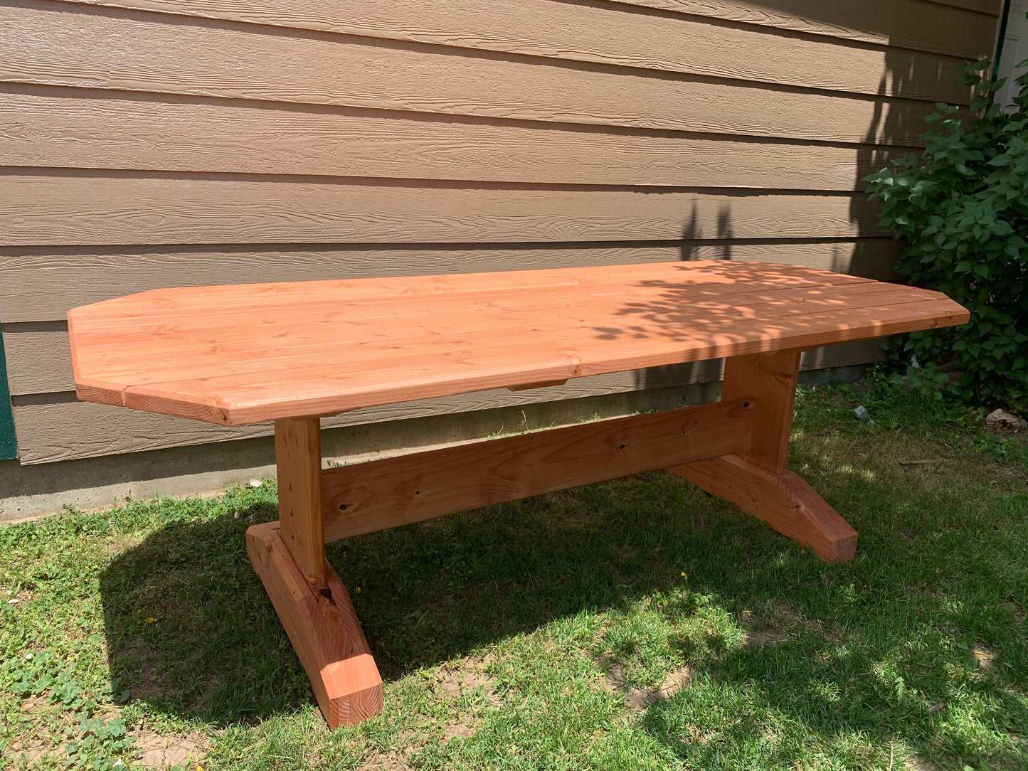 Paquete de Silla y Mesa Adirondack Clásica para Comodidad al Aire Libre