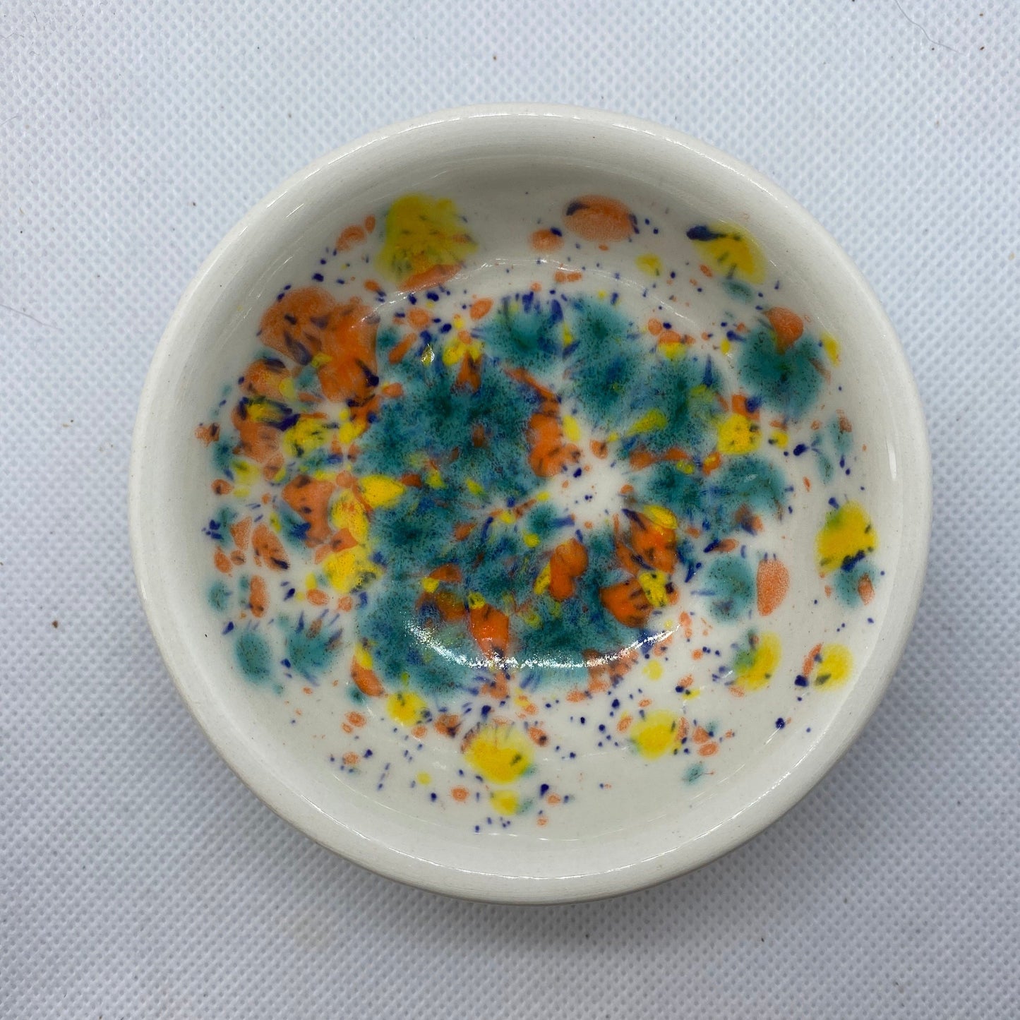 Handcrafted Spring Sauce Cups - Artisan Collection - Korvel