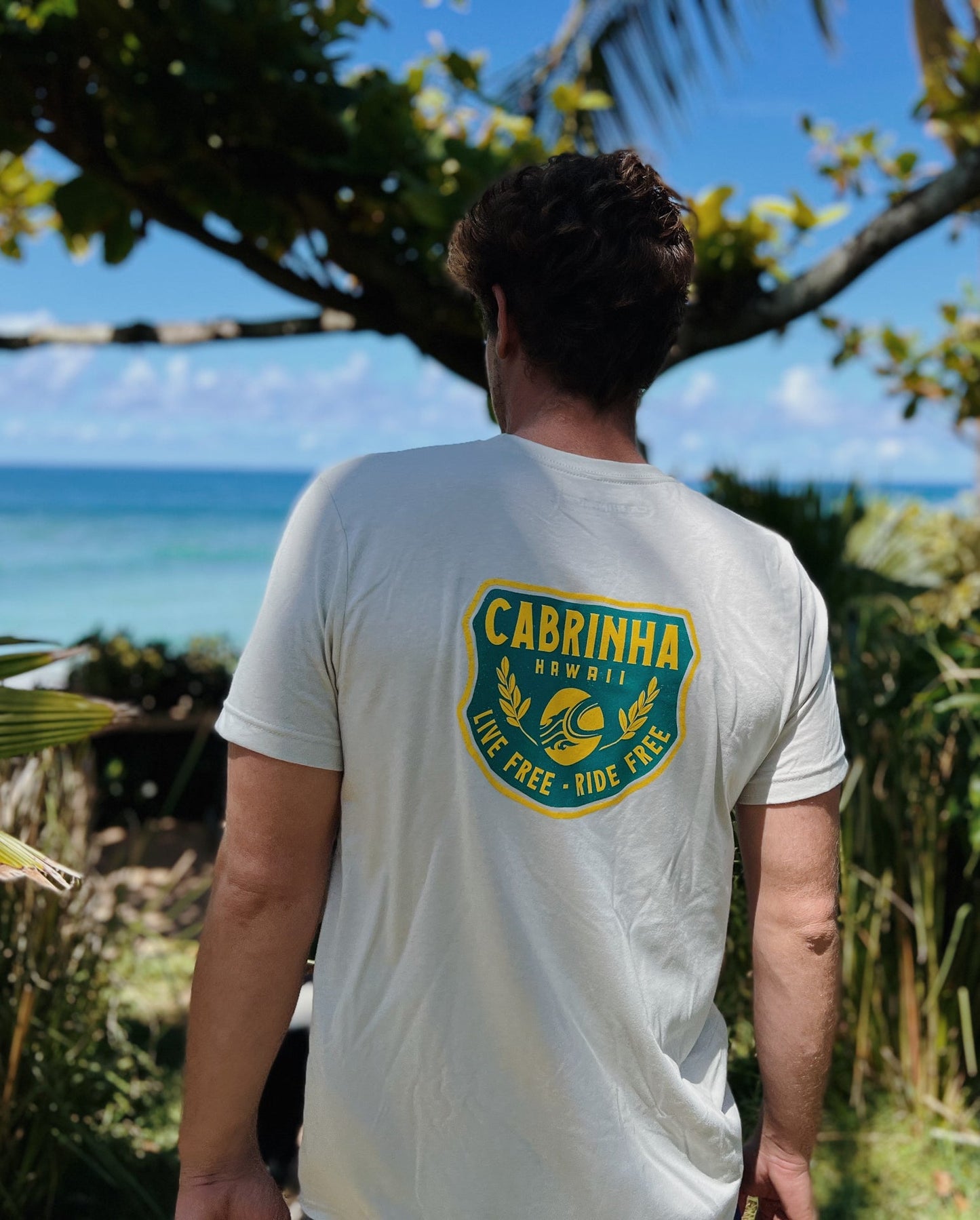 CAB BADGE T-SHIRT