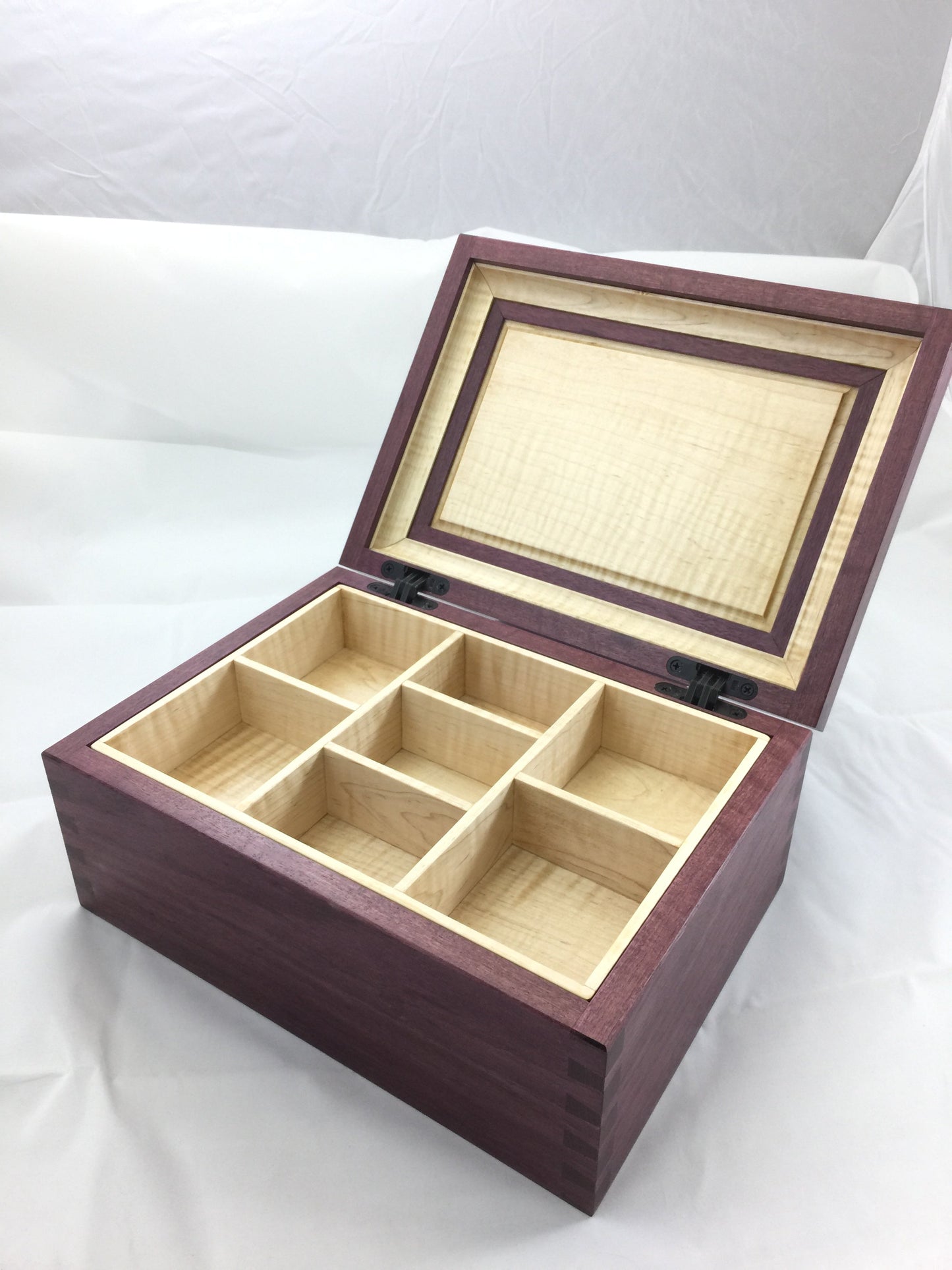 Plans de boîte à souvenirs avec plateaux d'insertion optionnels