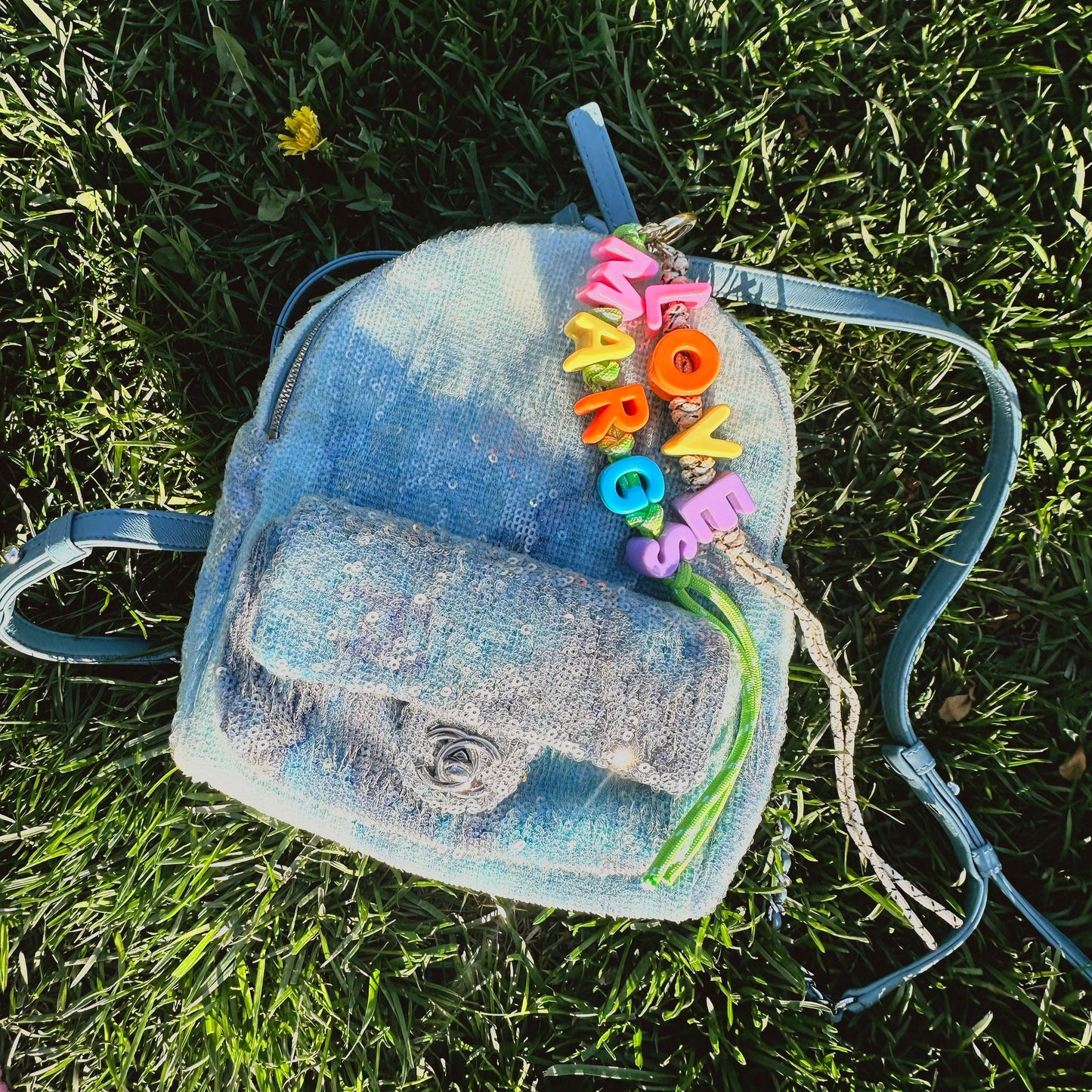 Encanto de Bolsa LOVE - Accesorio Elegante para Bolsos
