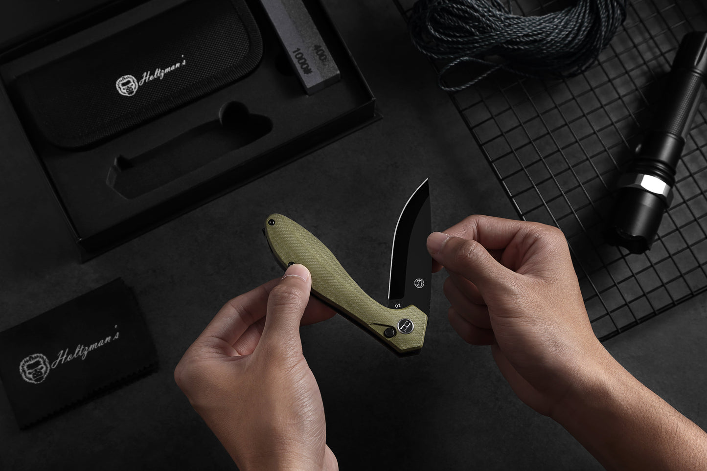Ultimate Vector Folding Pocket Knife Gift Set for Outdoor Enthusiasts (Green & Black) - Korvel