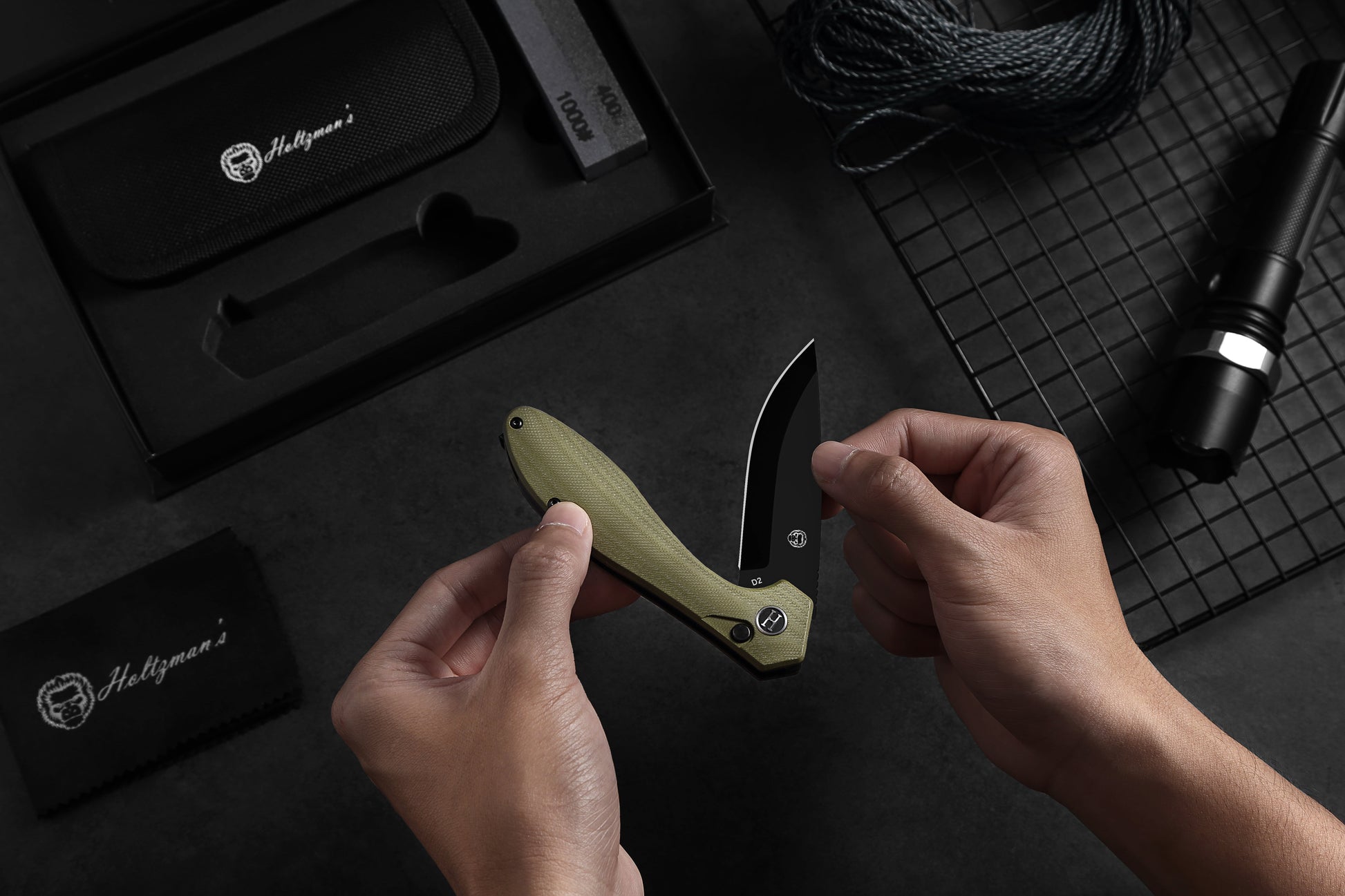 Ultimate Vector Folding Pocket Knife Gift Set for Outdoor Enthusiasts (Green & Black) - Korvel
