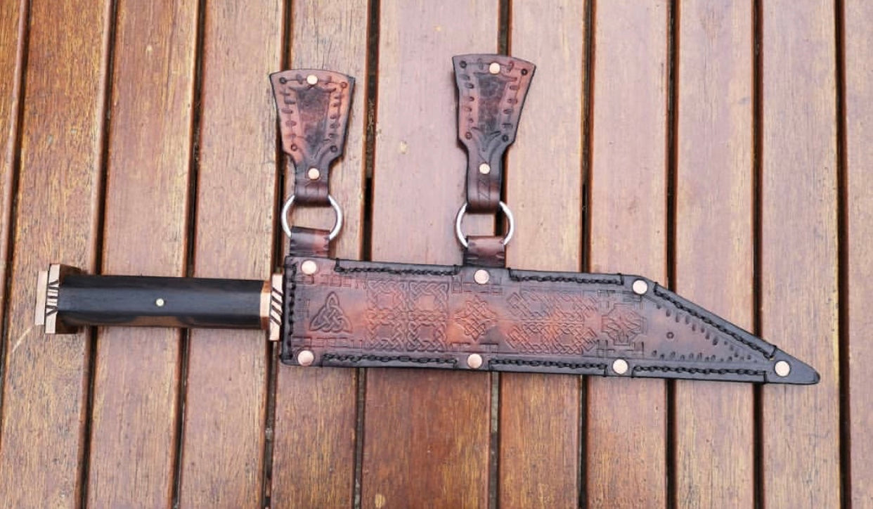 Artisan Crafted 12-Inch Viking Seax Knife - 1095 Steel with Rosewood Handle & Brass Accents - Korvel