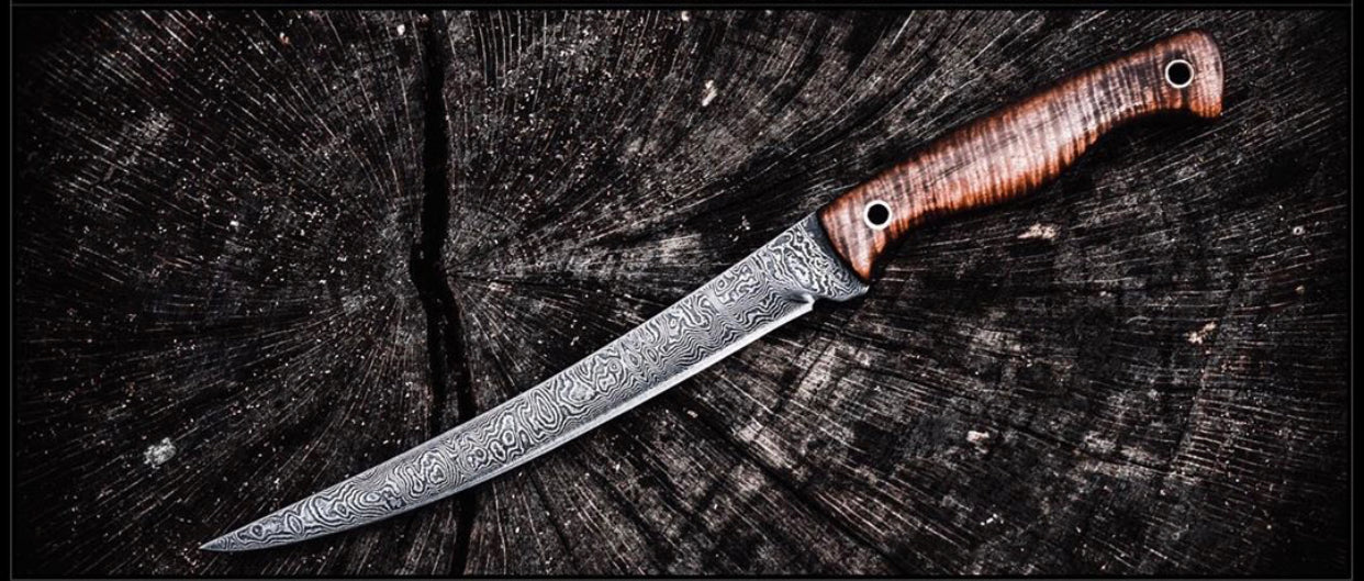 Premium 11-Inch Damascus Steel Fillet Knife with Rosewood Handle & Leather Sheath - Korvel