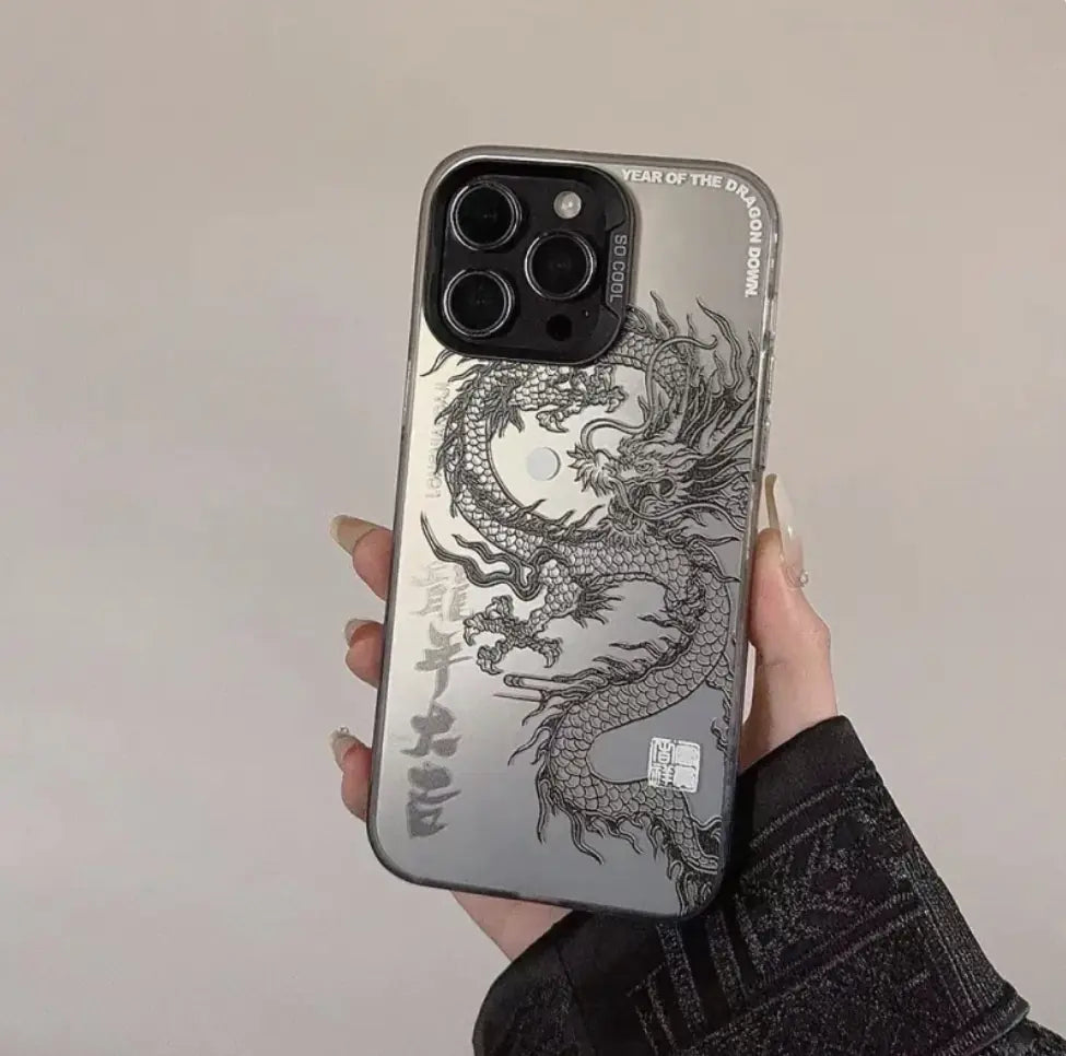 Funda de teléfono de dragón chino negro linda y de moda con correa de mano