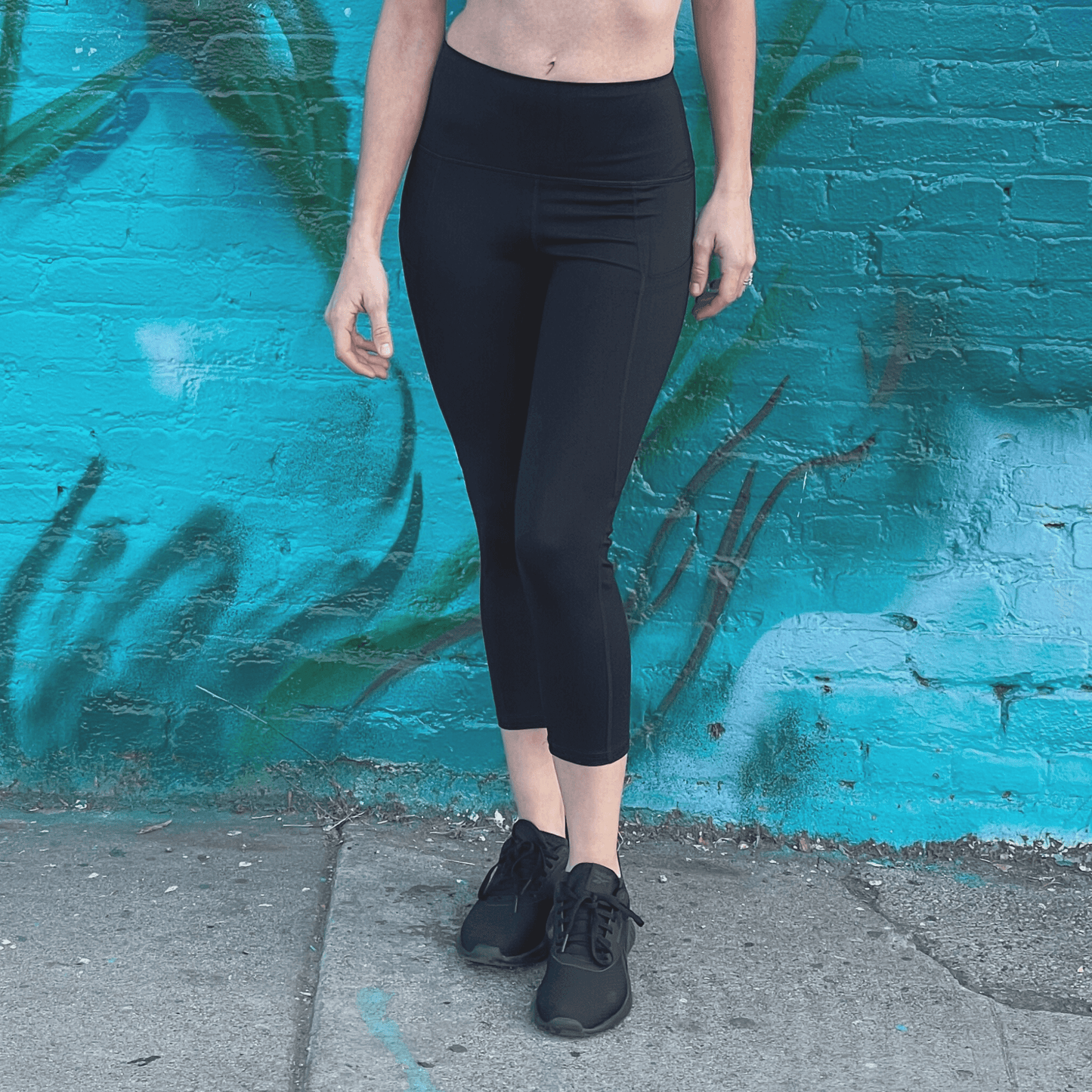 Seajoy High-Waisted Capri Leggings with Pockets