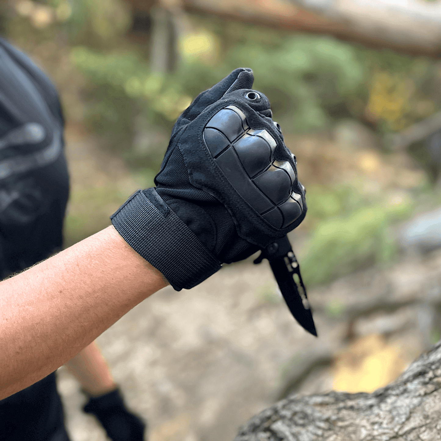 Tactical Military Airsoft Gloves for Outdoor Sports, Paintball, and Motorcycling with Touchscreen Fingertip Capability - Korvel