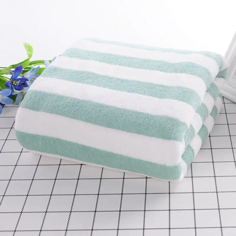 Coral Velvet Bath Towels - Luxurious Softness & Style