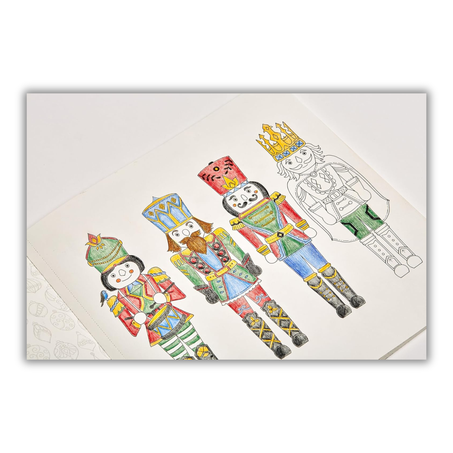 Johanna's Christmas: A Spirited Holiday Coloring Experience for Adults - Korvel