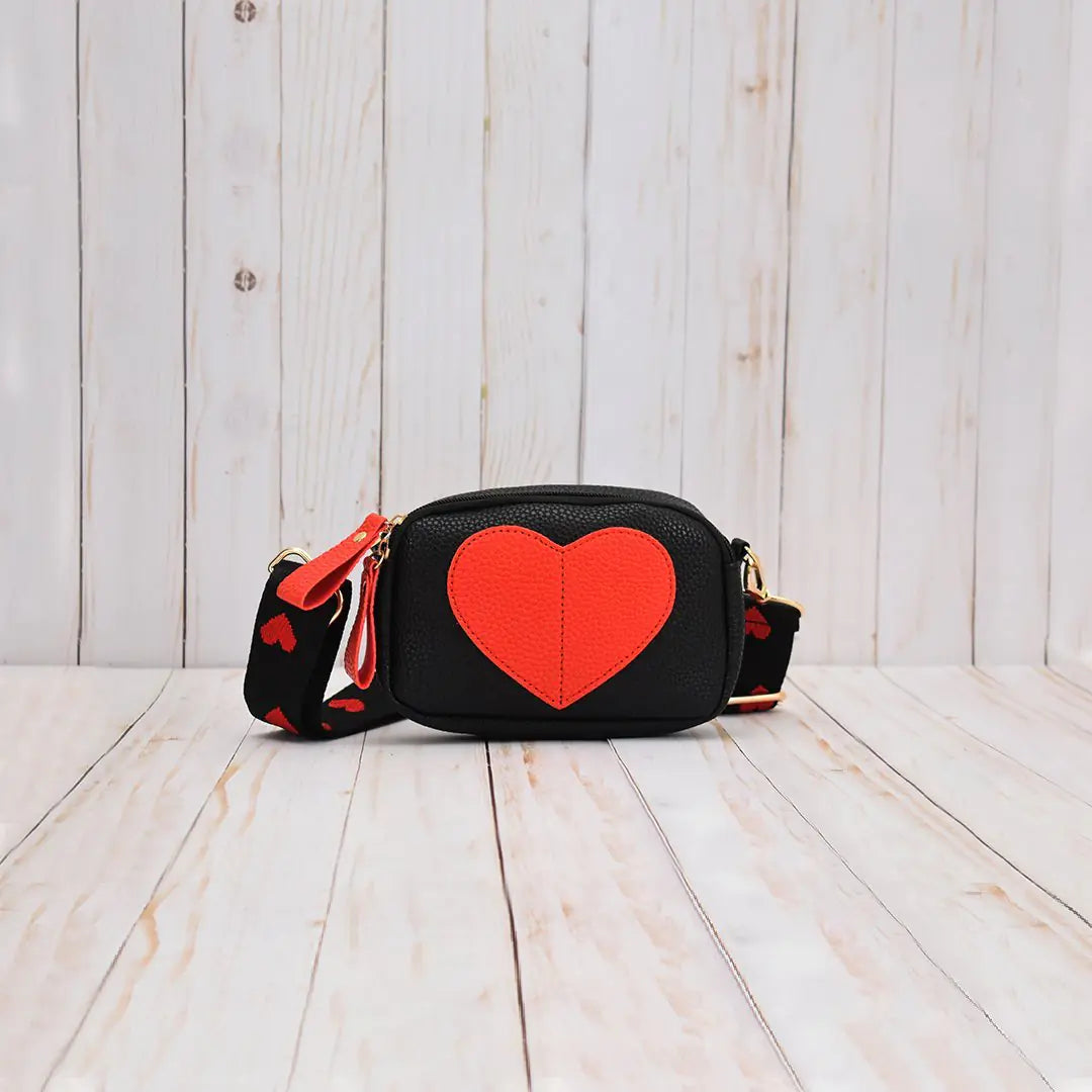 Sac bandoulière Love - Design en cuir vegan élégant