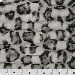 Luxe Cuddle Milan Clouded Leo Silver Fabric per Yard