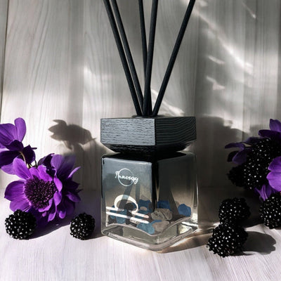 Libra Zodiac Crystal-Infused Reed Diffuser, Blackberry Saffron Aroma, 100ml