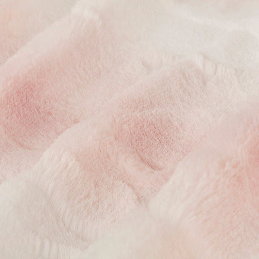 Tissu Angora Luxe Cuddle Eau de Rose - Doux et Polyvalent