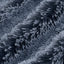 Tissu Luxe Cuddle Frosted Shaggy Navy/Bluebell par Yard