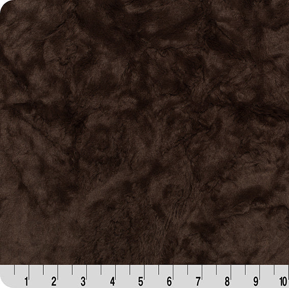 Tissu Luxe Cuddle Marbre Chocolat - 58" de Largeur