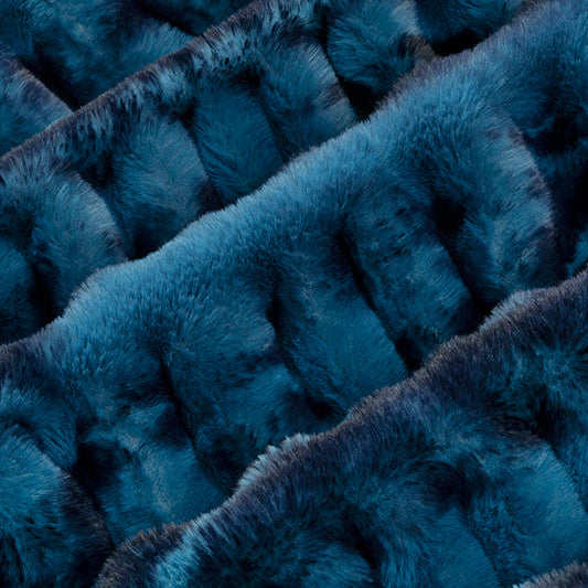 Tissu Dark Sea Luxe Cuddle Milan Enzo par yard