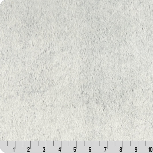 Tissu Blue Fog Luxe Cuddle Snow Bunny - 58"/60" par yard