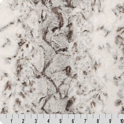 Tissu Luxe Cuddle Hibou des Neiges en Pewter - 58" de large