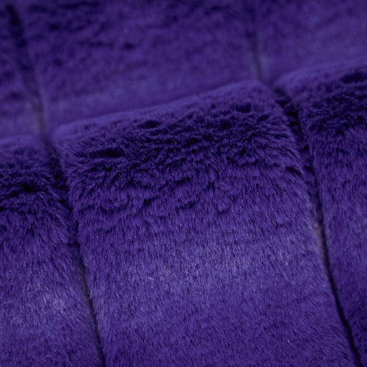 Tela Luxe Cuddle Sydney en color berenjena - 58" de ancho