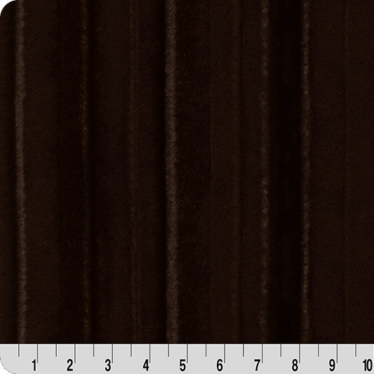 Tissu Luxe Cuddle Vienna Espresso 58" par yard