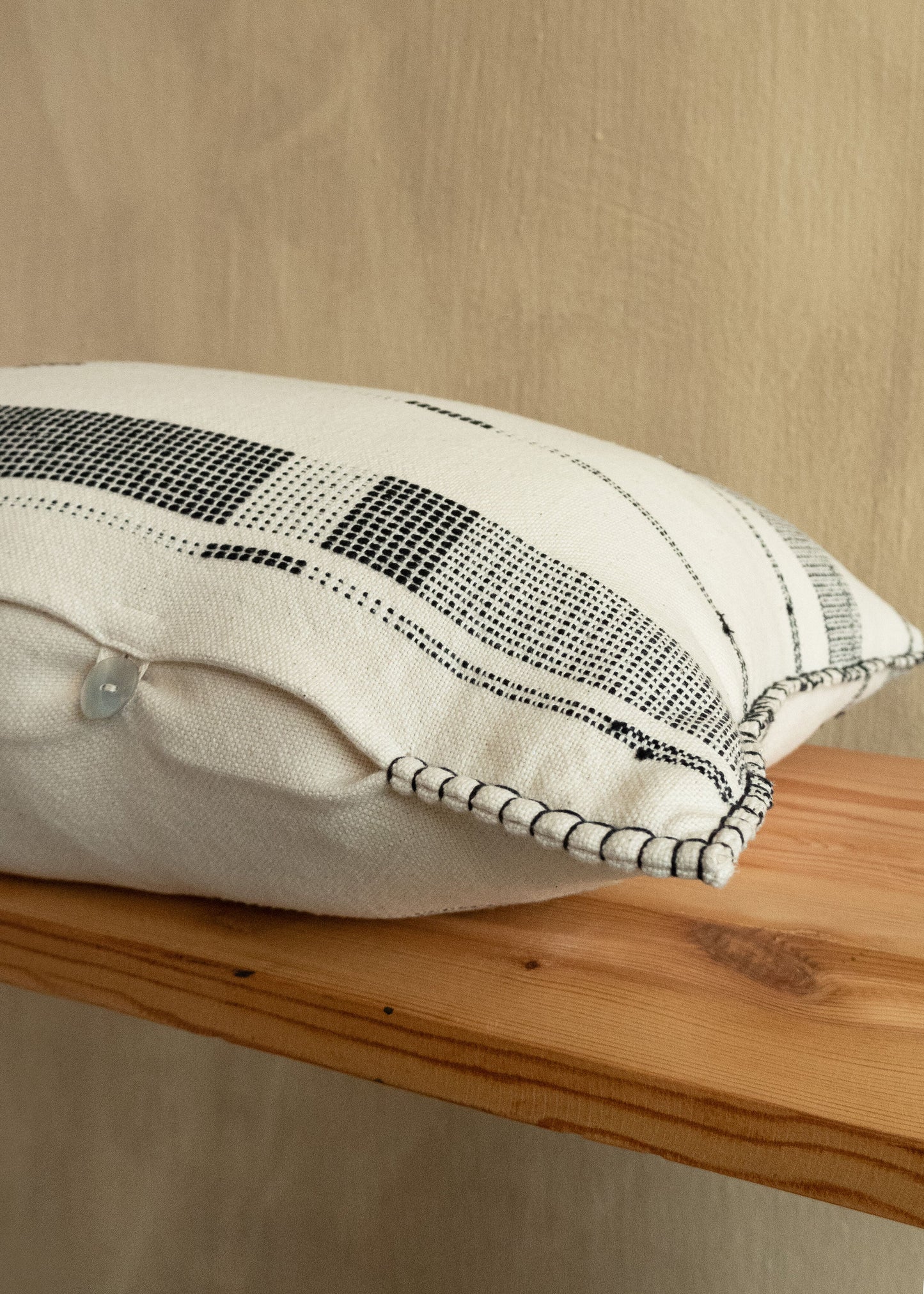 Coussin lombaire surdimensionné en coton Onyx Fulcrum