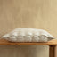 Coussin lombaire surdimensionné en coton Fulcrum Sahara