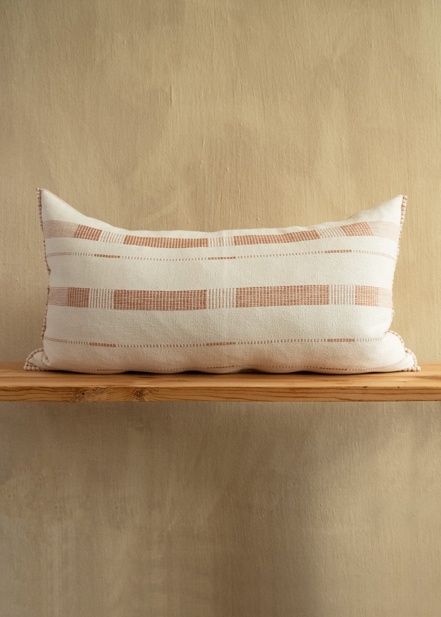 Coussin lombaire surdimensionné en coton Fulcrum Sahara