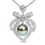 Collar con colgante de corazón de perla negra tahitiana cultivada y diamantes de 18 quilates