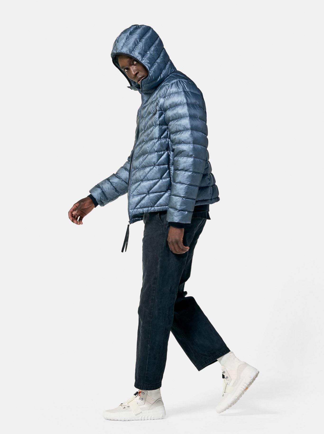Packable Down Jacket in China Blue