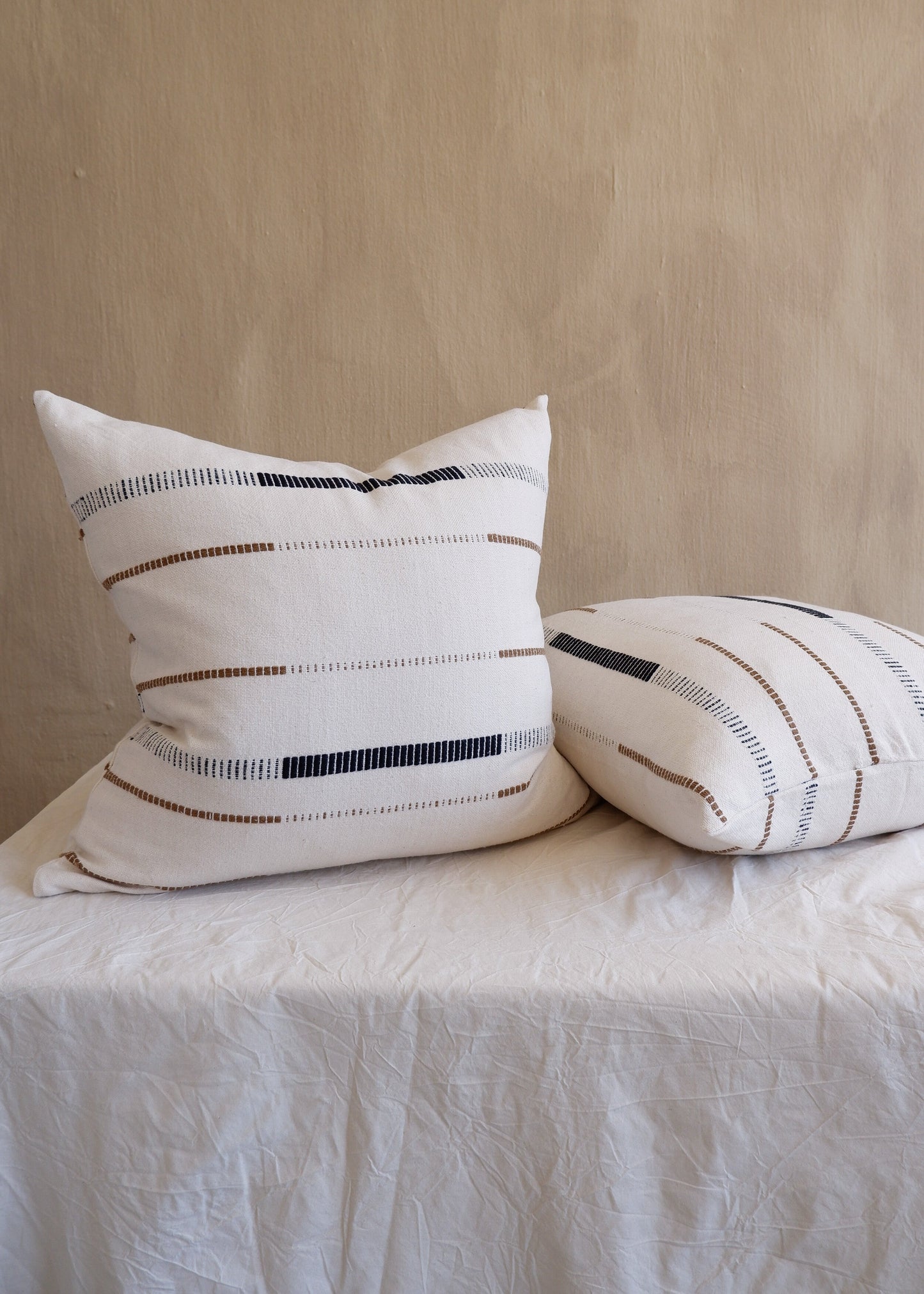 Coussin en coton tissé à la main Mason