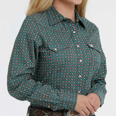 Emerald Geo Women's Cinch Shirt - Stylish & Functional - Korvel
