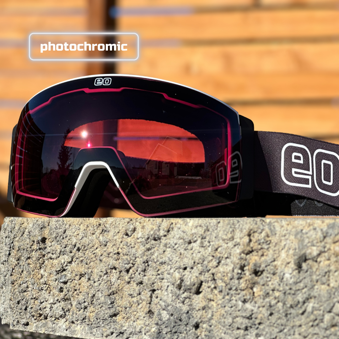 MACH SCHNELL MAG | Adaptive Photochromic Goggles - Korvel