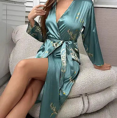 Ensemble de Chemise de Nuit et Robe en Satin à Imprimé Cerise