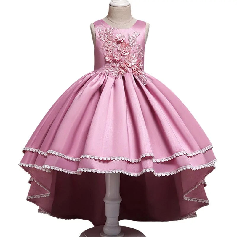 Vestidos de Cola de Princesa para Pequeñas Reinas