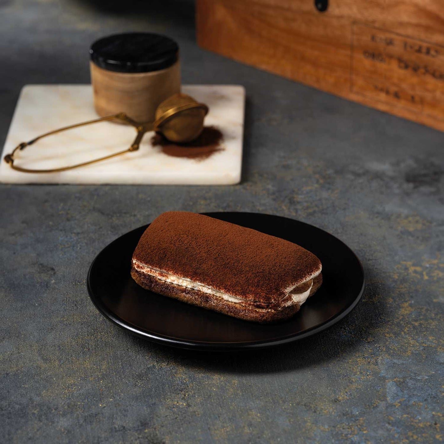 Pastel Moda Mono – Tiramisú, 8 piezas x 140 g (2,5 lbs / 1120 g)