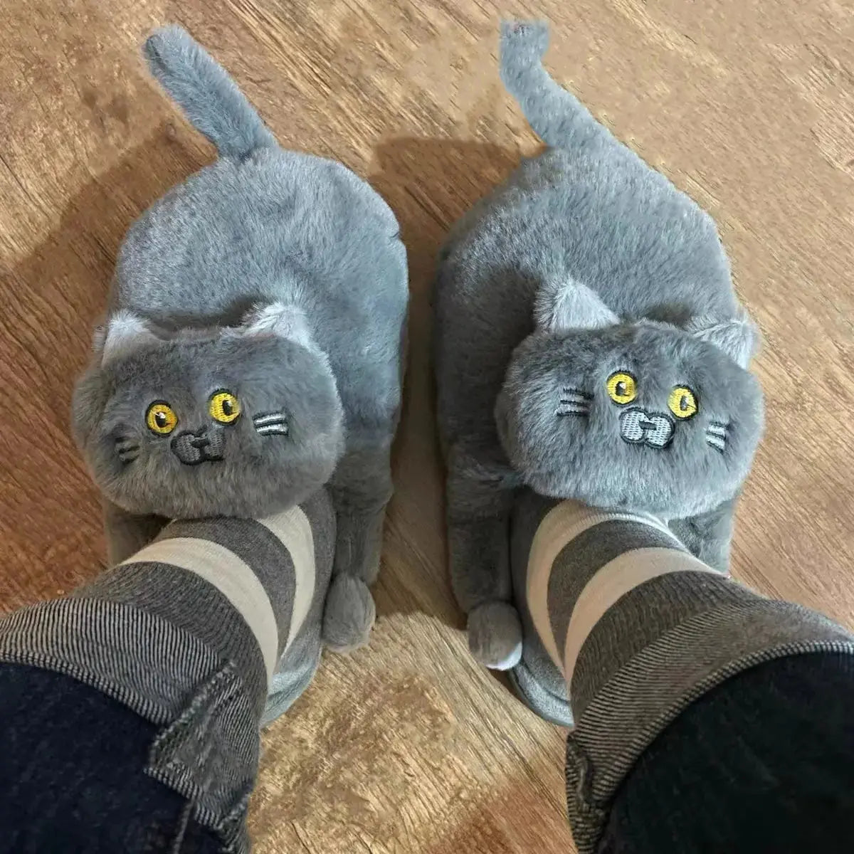 Zapatillas de gato abrazador acogedor
