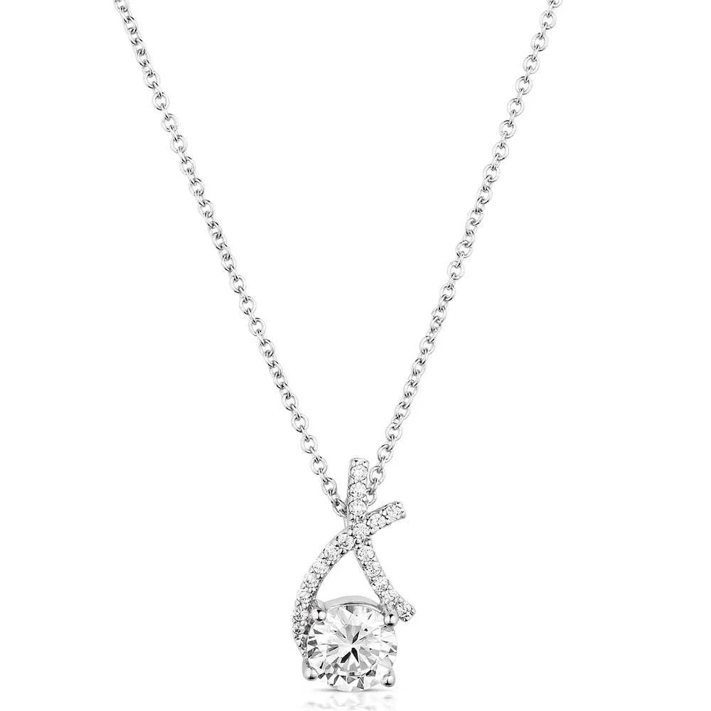 XOXO Sparkling Necklace - Korvel