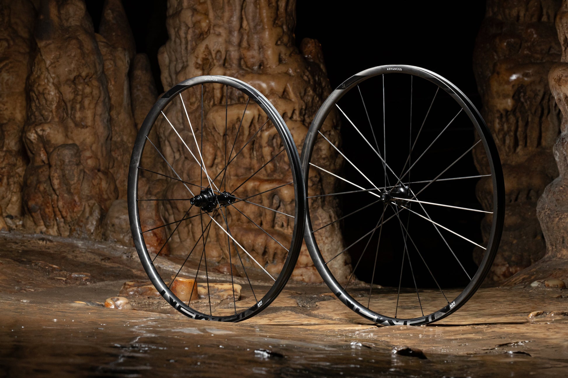 NEWMEN - Advanced SL X.R.25 VONOA Rear Wheel | Ultimate Gravel Performance - Korvel