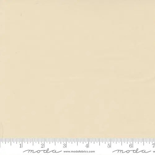 Tela Natural Bella Solids 44"/45" por Yarda
