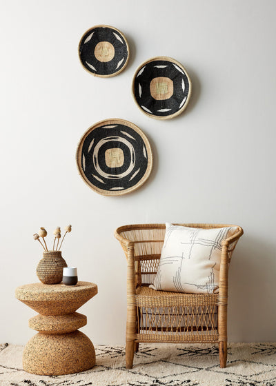 Nolyia Black Flat Basket Set - Artisan Crafted Elegance