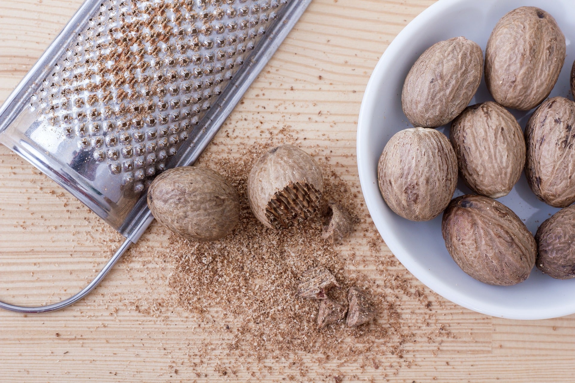 Whole Nutmeg Spice - Premium Quality Flavor Enhancer - Korvel