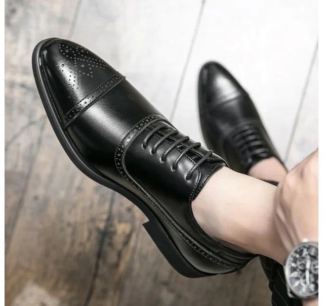 Chaussures en cuir pointues pour un style élégant