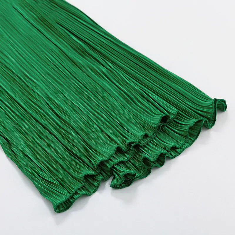 Conjunto de Dos Piezas de Manga Larga para una Elegancia Moderna