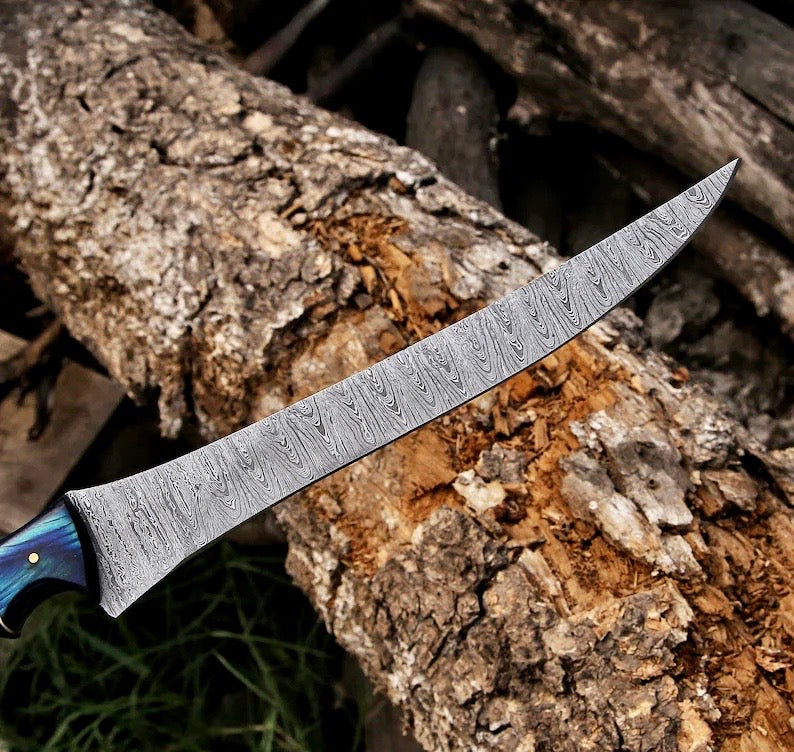Handcrafted 8" Rasp Steel Hunting Knife with Leather Sheath - Korvel